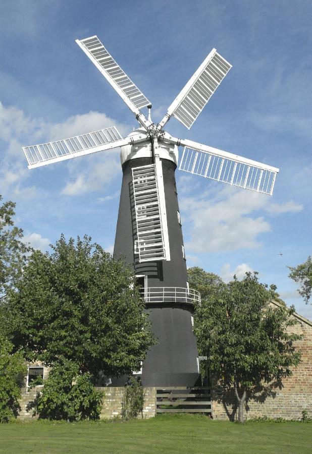 The Windmill Hotel Alford  Exteriér fotografie